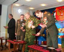 img708b.jpg